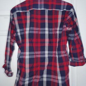 Uniqlo Red-White-Blue Pattern Button-up Shirt